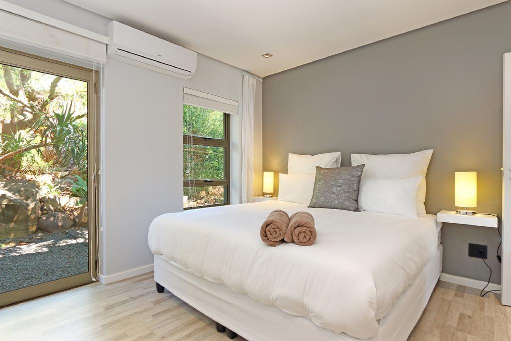 Valtameri By Totalstay Camps Bay Εξωτερικό φωτογραφία