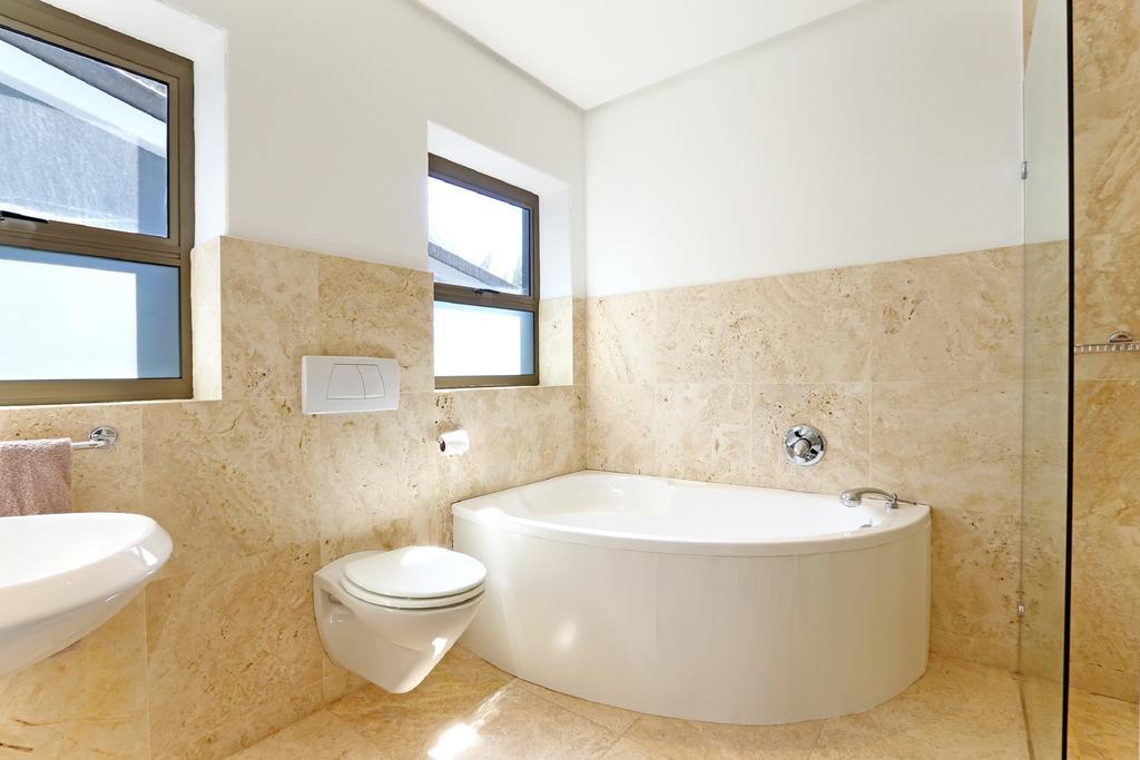 Valtameri By Totalstay Camps Bay Εξωτερικό φωτογραφία