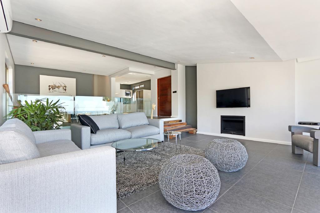Valtameri By Totalstay Camps Bay Εξωτερικό φωτογραφία